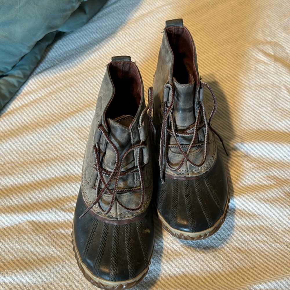 Sorel out n about duck boot
